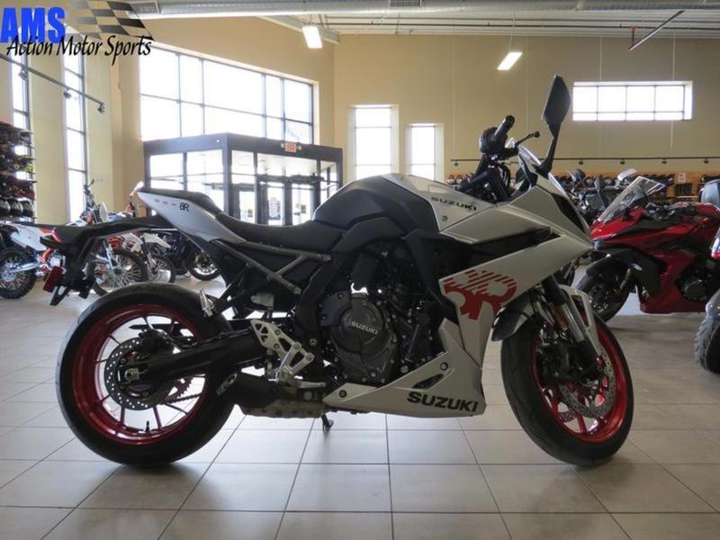 2024 Suzuki GSX-8R