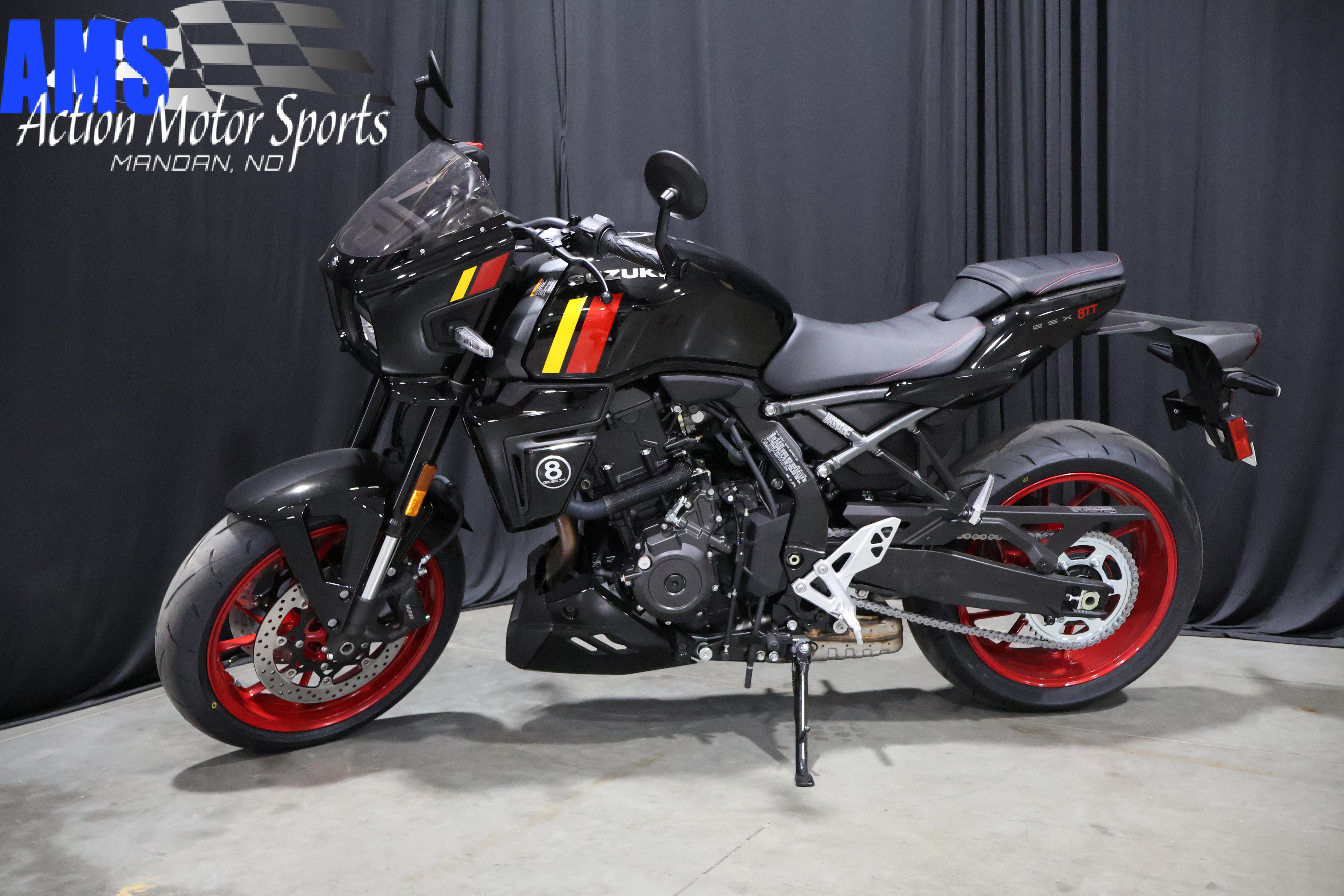 2026 Suzuki GSX 8TT