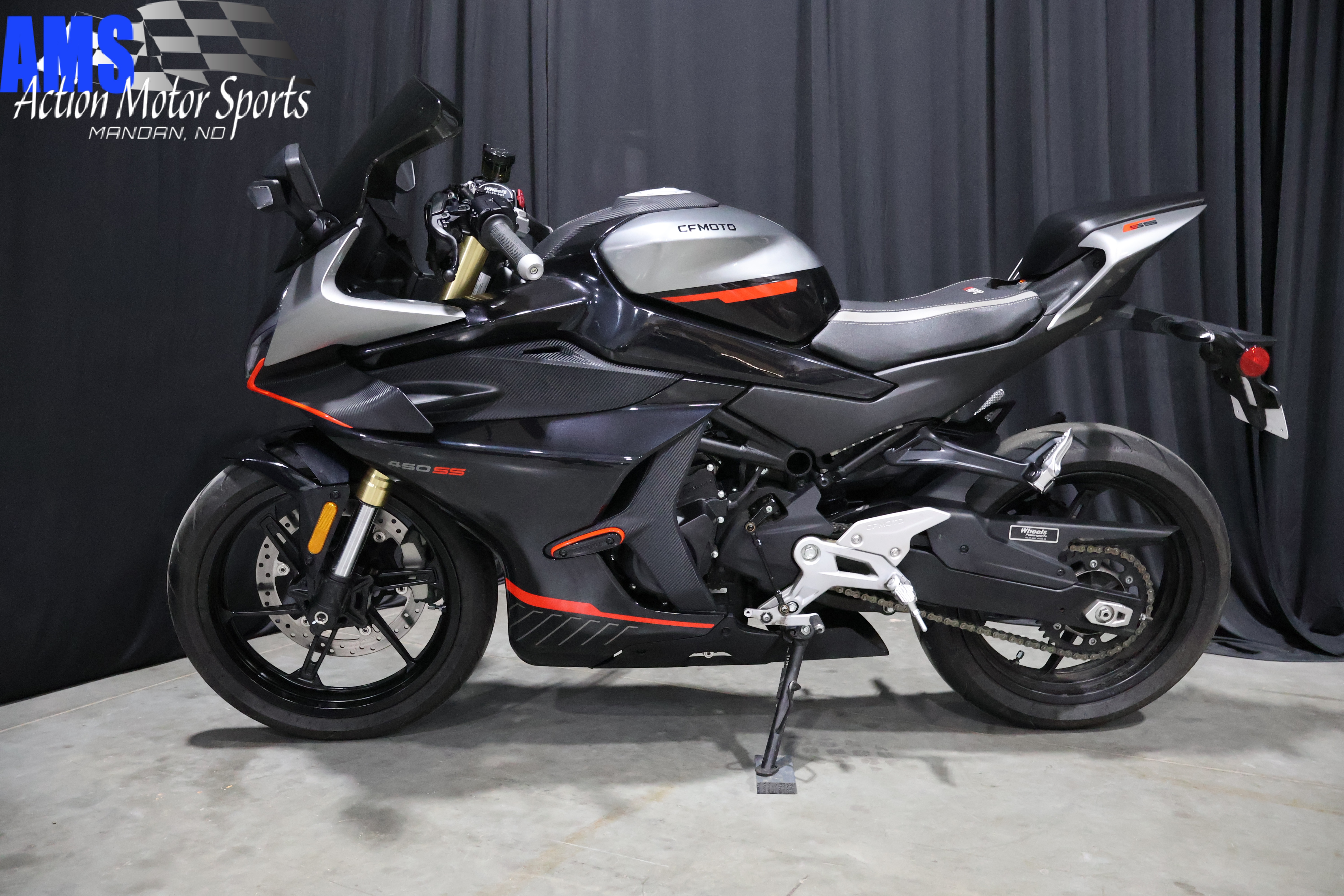 2025 450SS - CFMOTO