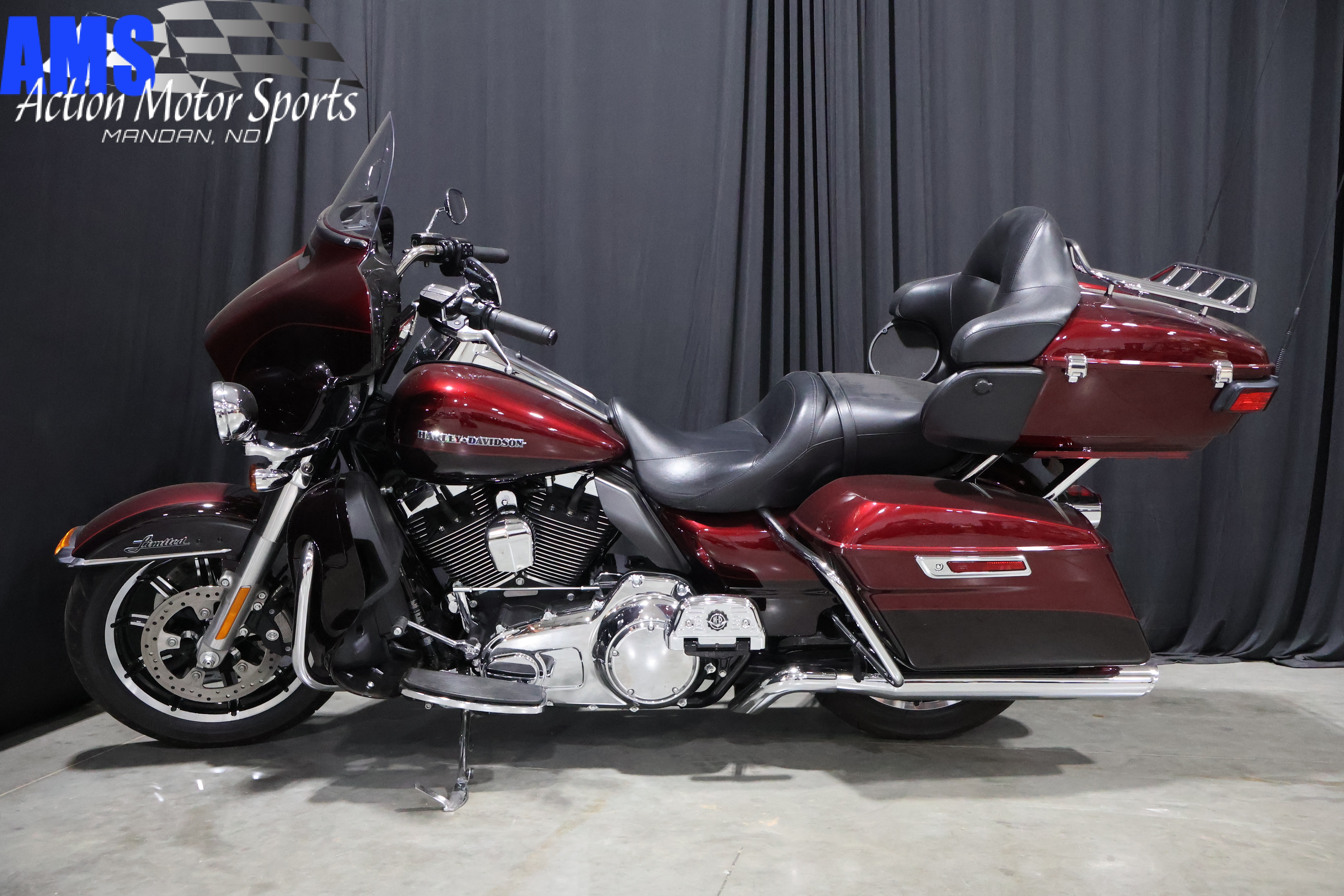 2014 Harley-Davidson® FLHTK Electra Glide® Ultra Limited