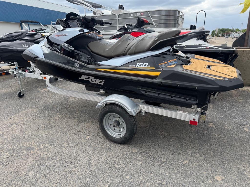 2026 Kawasaki Jet Ski® Ultra® 160LX