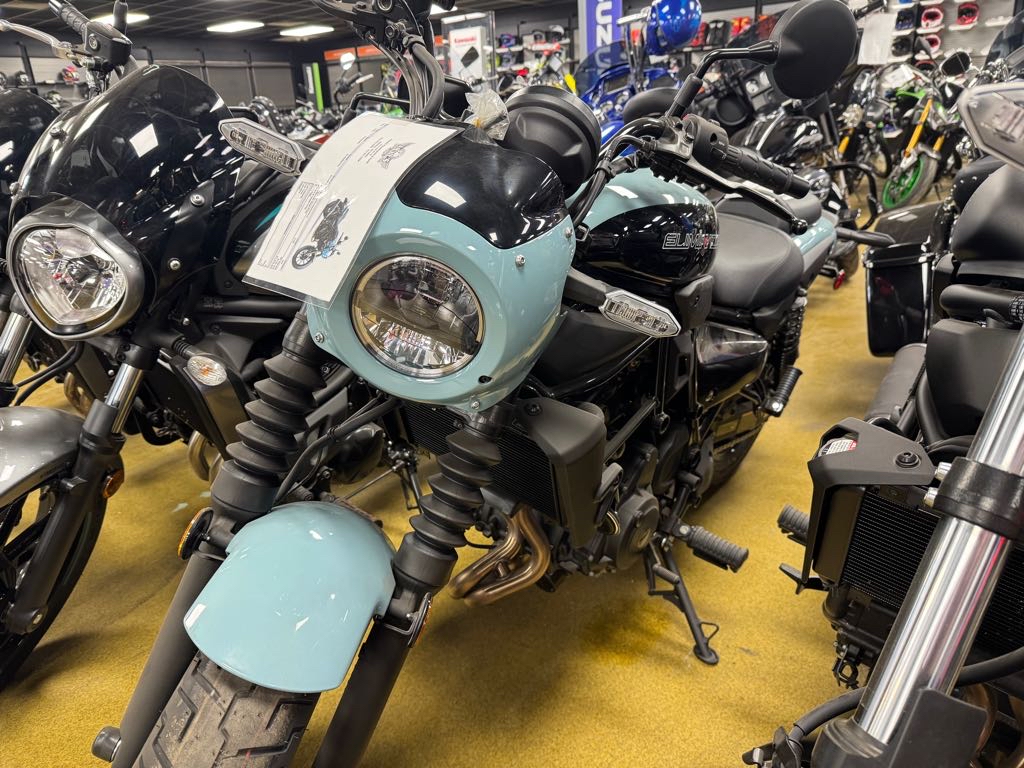 2025 Kawasaki Eliminator® SE ABS