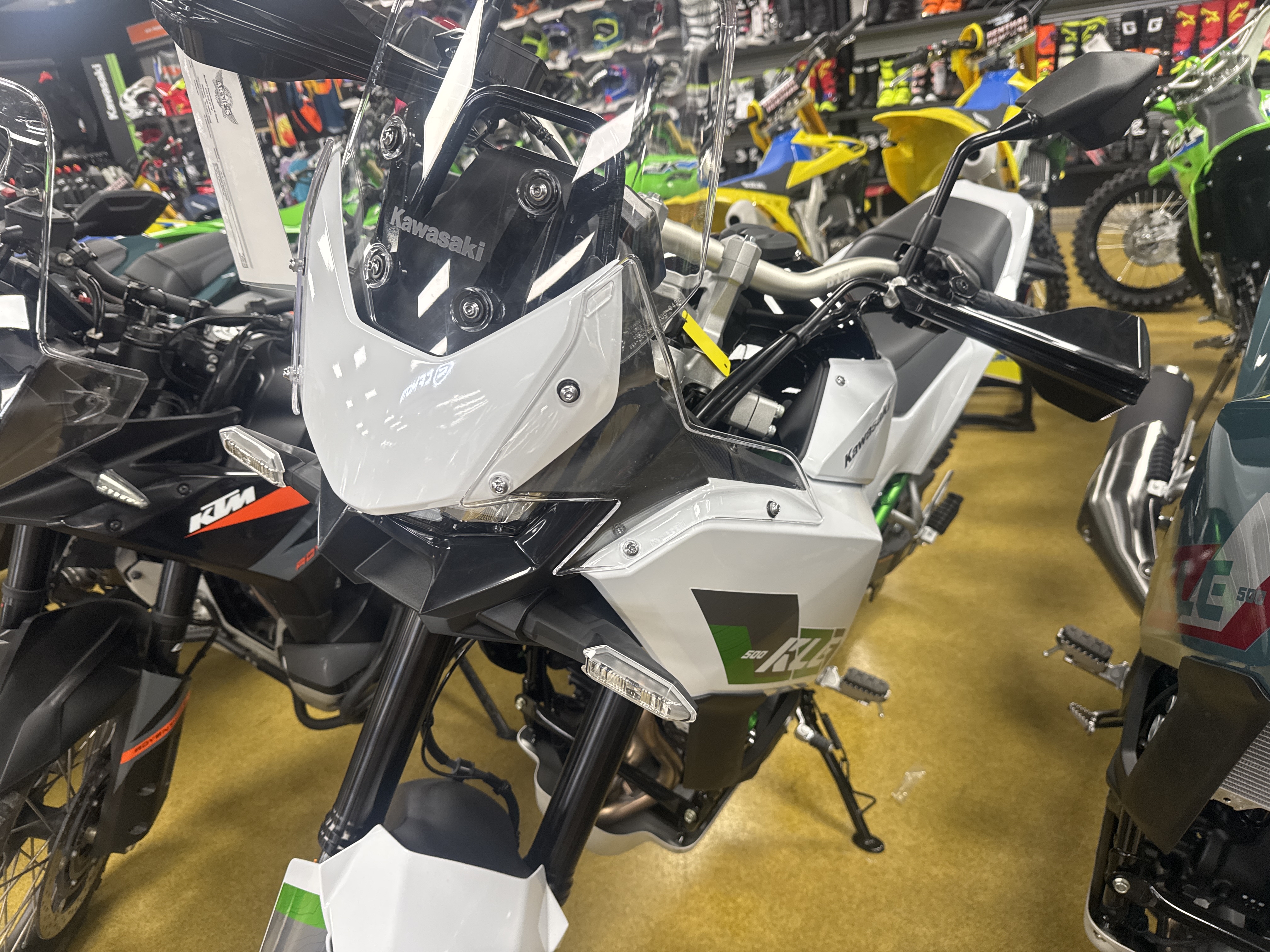 2026 Kawasaki KLE®500 ABS SE