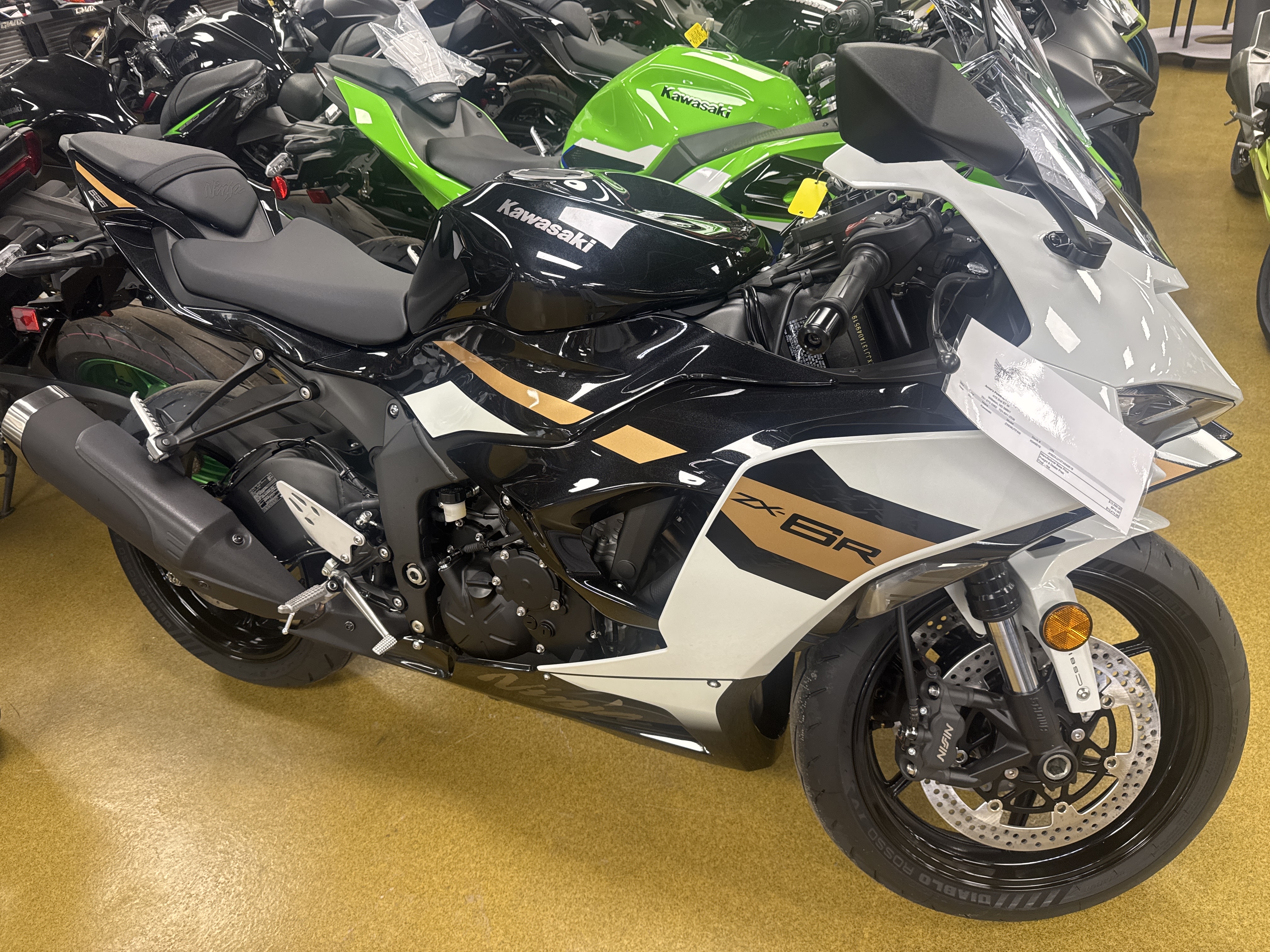 2026 Kawasaki Ninja® ZX™-6R ABS