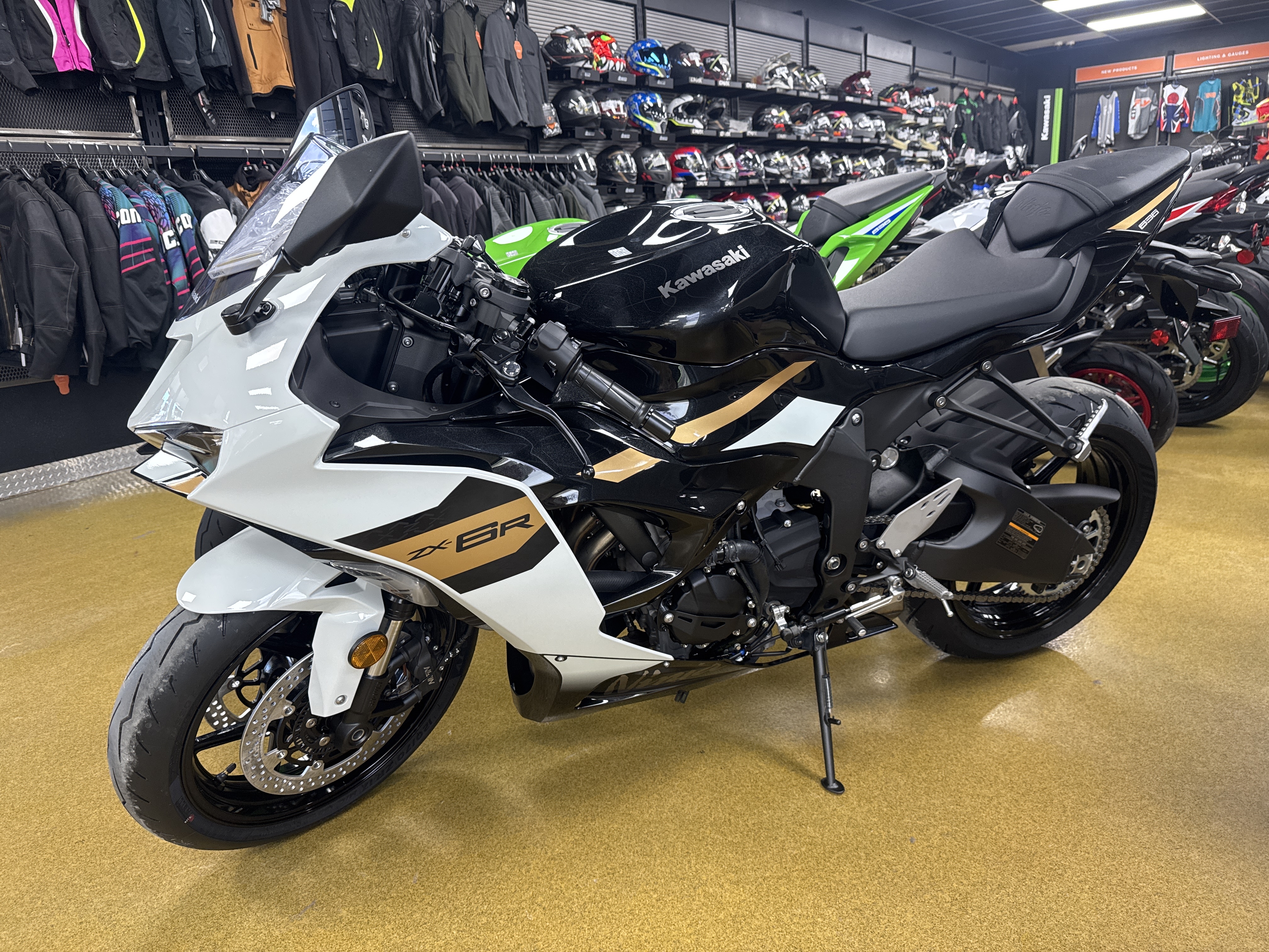 2026 Kawasaki Ninja® ZX™-6R