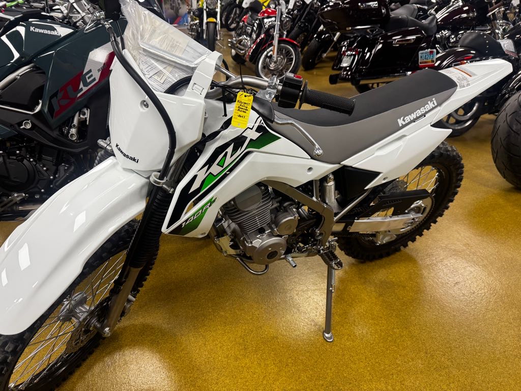 2027 Kawasaki KLX®140R L