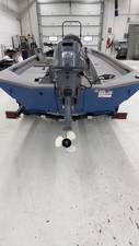 2022 Alumacraft CRAPPIE DLX