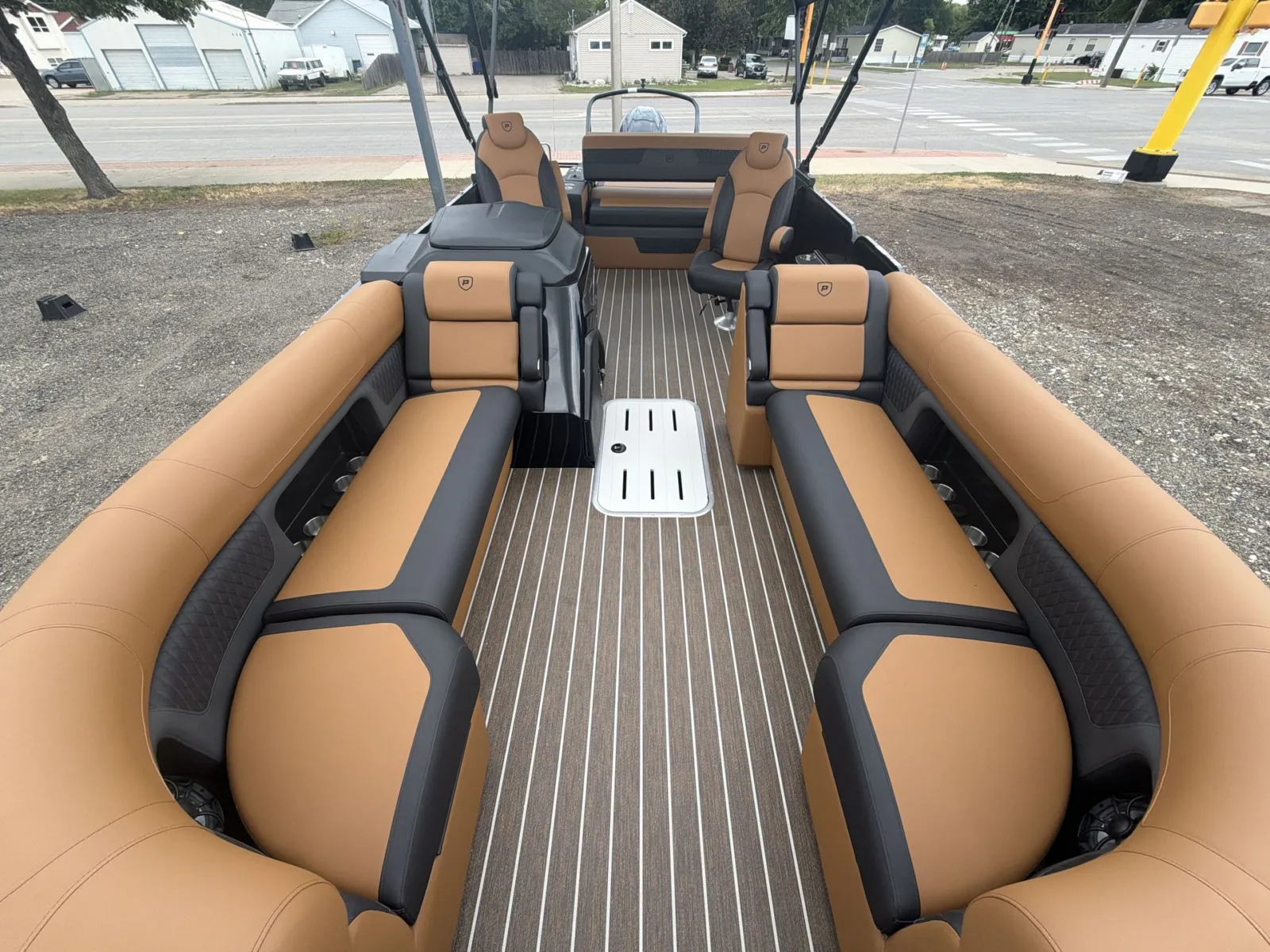 2027 PREMIER SOLARIS