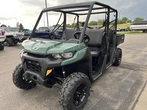 2026 Can-Am Defender MAX DPS HD9 Compass Green