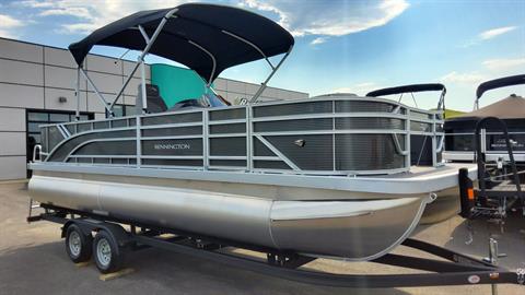 2025 BENNINGTON 22SFSR
