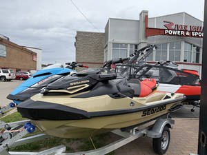 2025 Sea-Doo RXT-X 325 Metallic Tan / Lava Red Premium