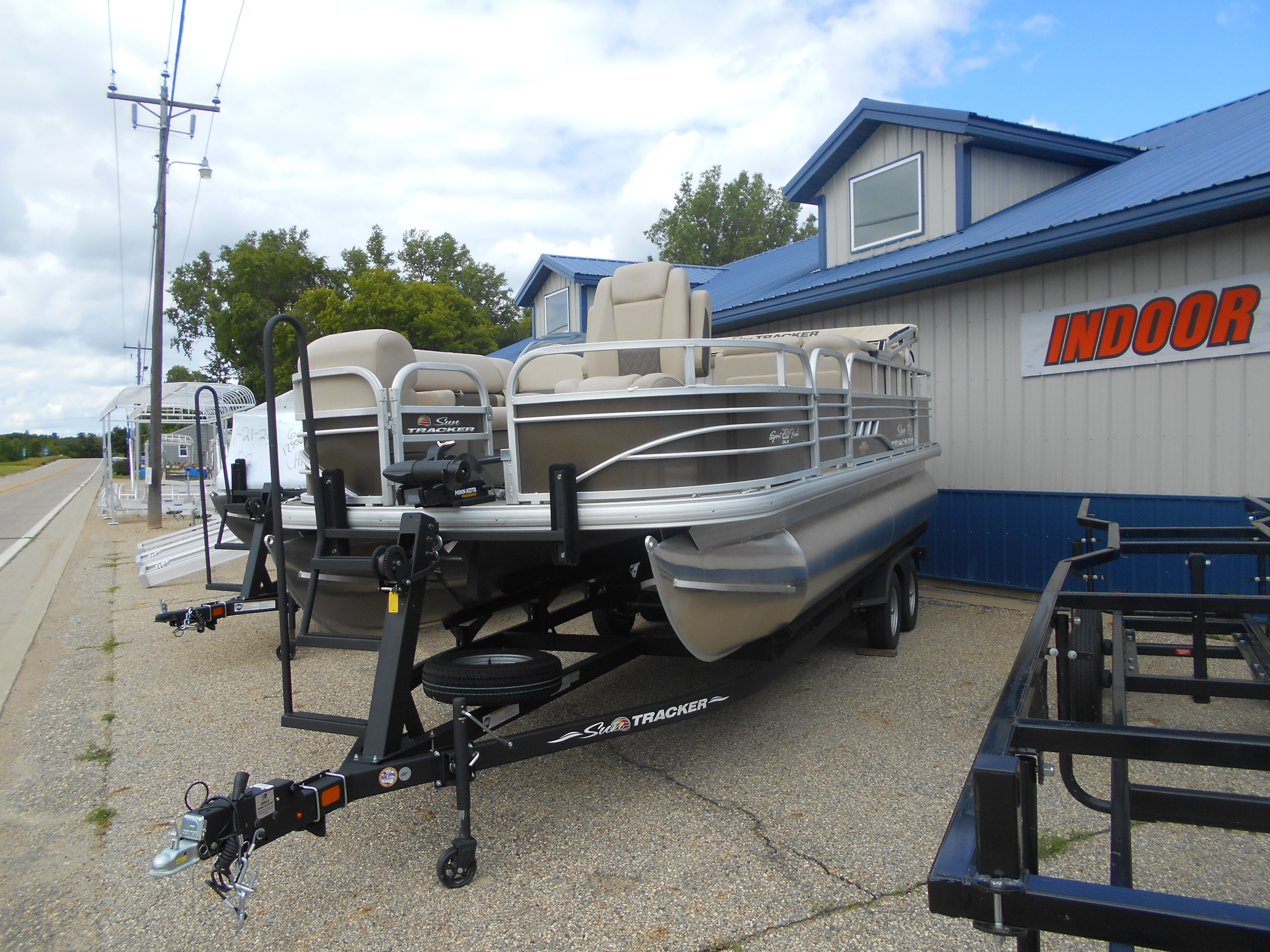 2023 Sun Tracker Sportfish 20 DLX