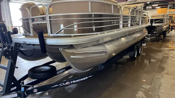 2023 Sun Tracker SportFish 22 XP3