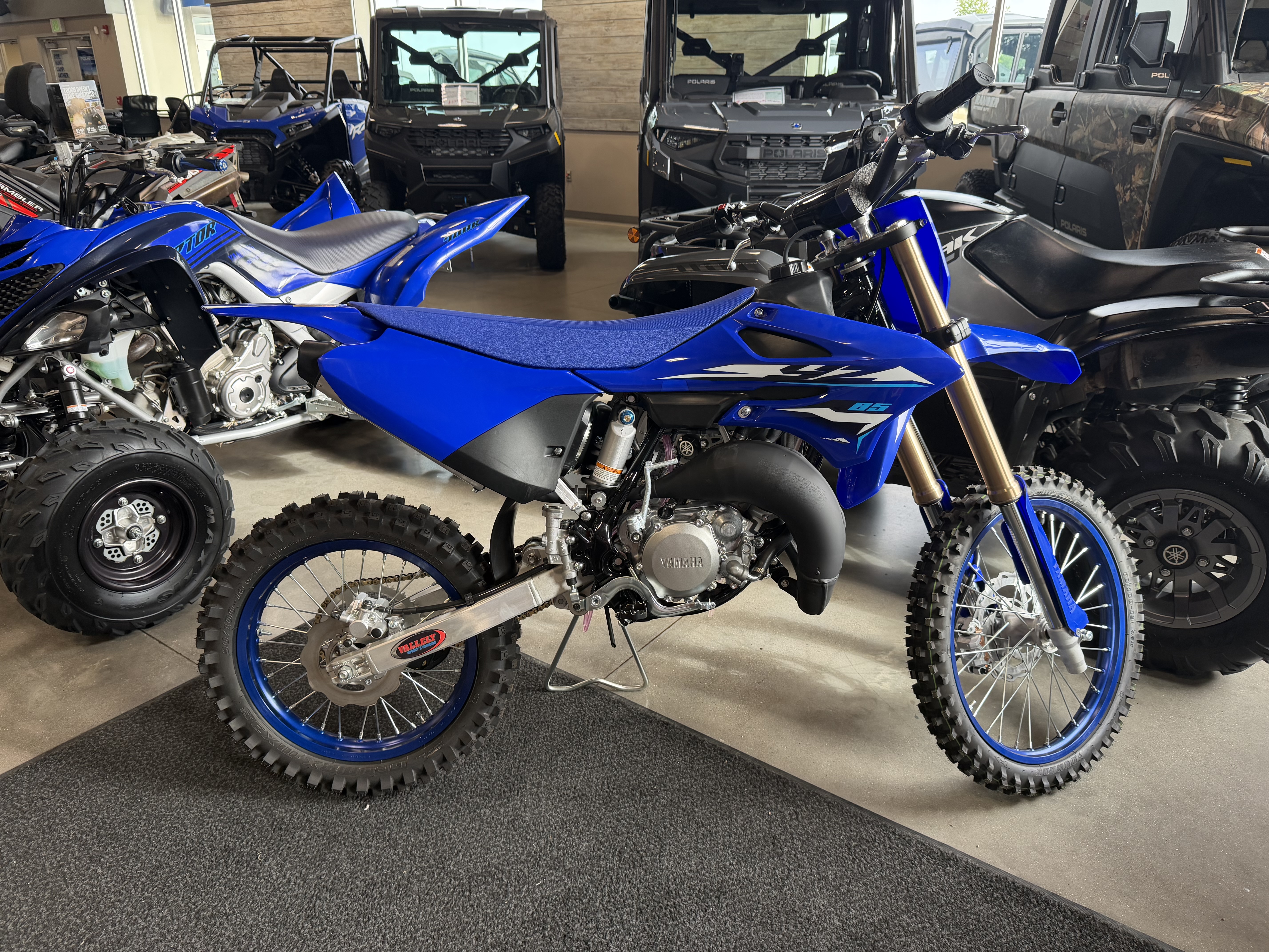 2027 Yamaha YZ85LW