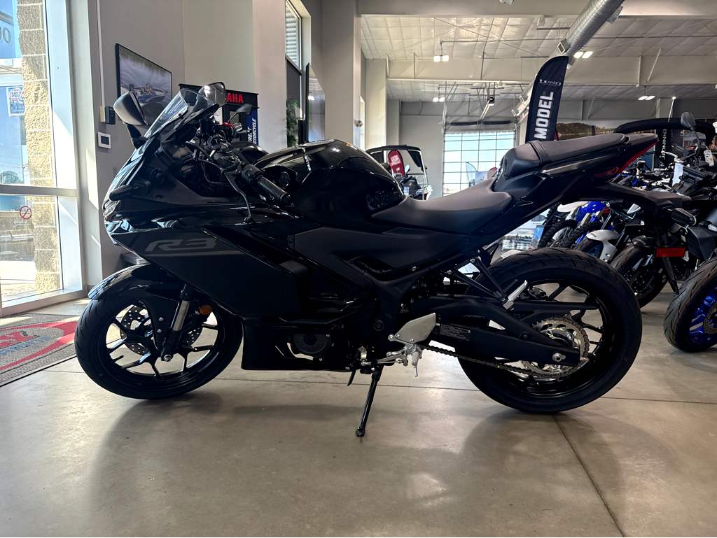 2026 Yamaha YZF-R3 ABS